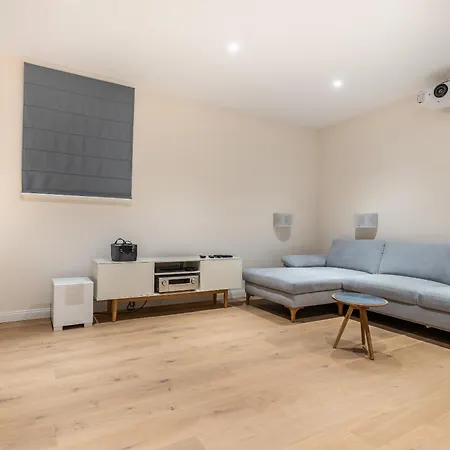 Holiday home Hiirbloom Wenningstedt-Braderup