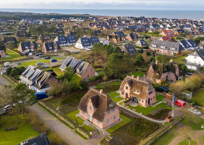 Casa de Férias Hiirbloom *